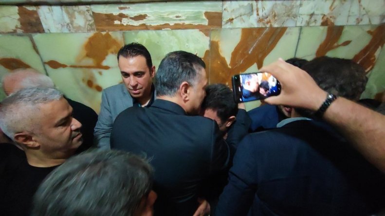 امیر قلعه نویی در آغوش علی دایی +عکس