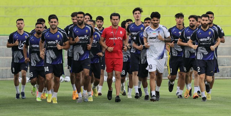 پیکانیها پیش از شروع لیگ برتر شارژ مالی شدند