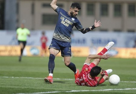 گل‌گهر صفر - پرسپولیس صفر /گزارش زنده