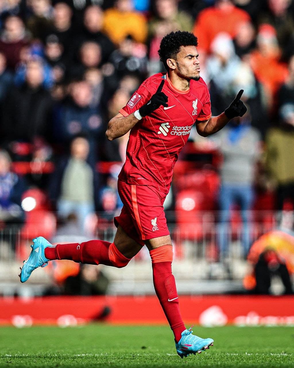 رونمایی از ستاره جدید لیورپول+ عکس