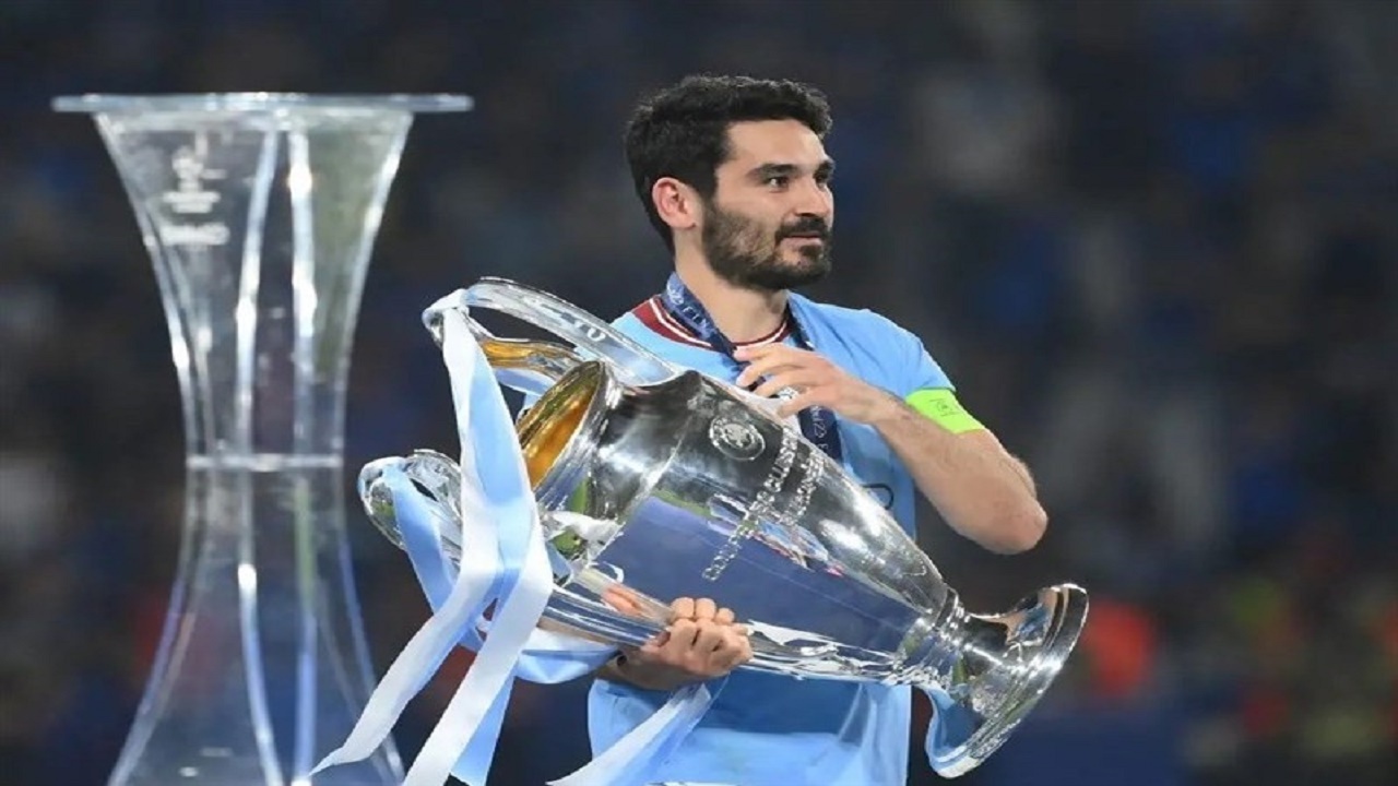 گوندوگان پیشنهاد دورتموند را رد کرد