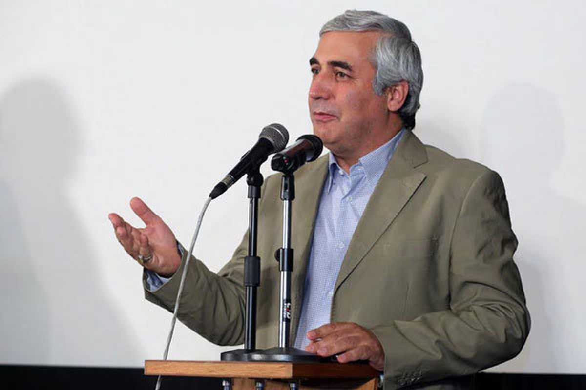 حاتمی‌کیا: تا نفس دارم، دینم را به کشور ادا می‌کنم