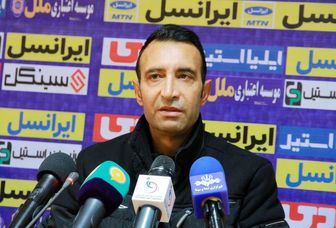 کمک رضا عنایتی به فرهاد مجیدی؛ هوادار پیشنهاد استقلال را قبول کرد
