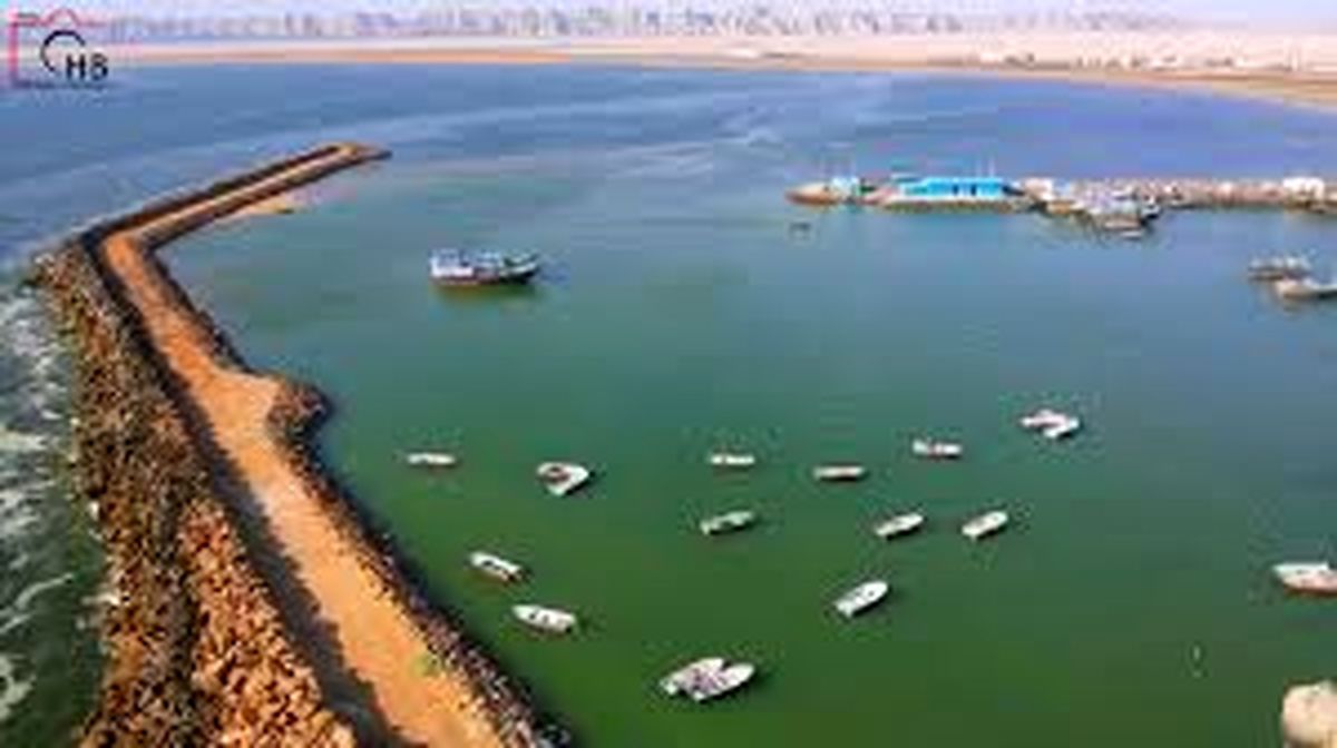 
بندر صیادی بریس چابهار نیازمند لایروبی است
