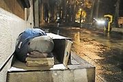 پاتوق گدایان و بی‌خانمان‌های تهران + تصاویر