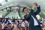 زلنسکی «پردرآمدترین هنرپیشه سال»