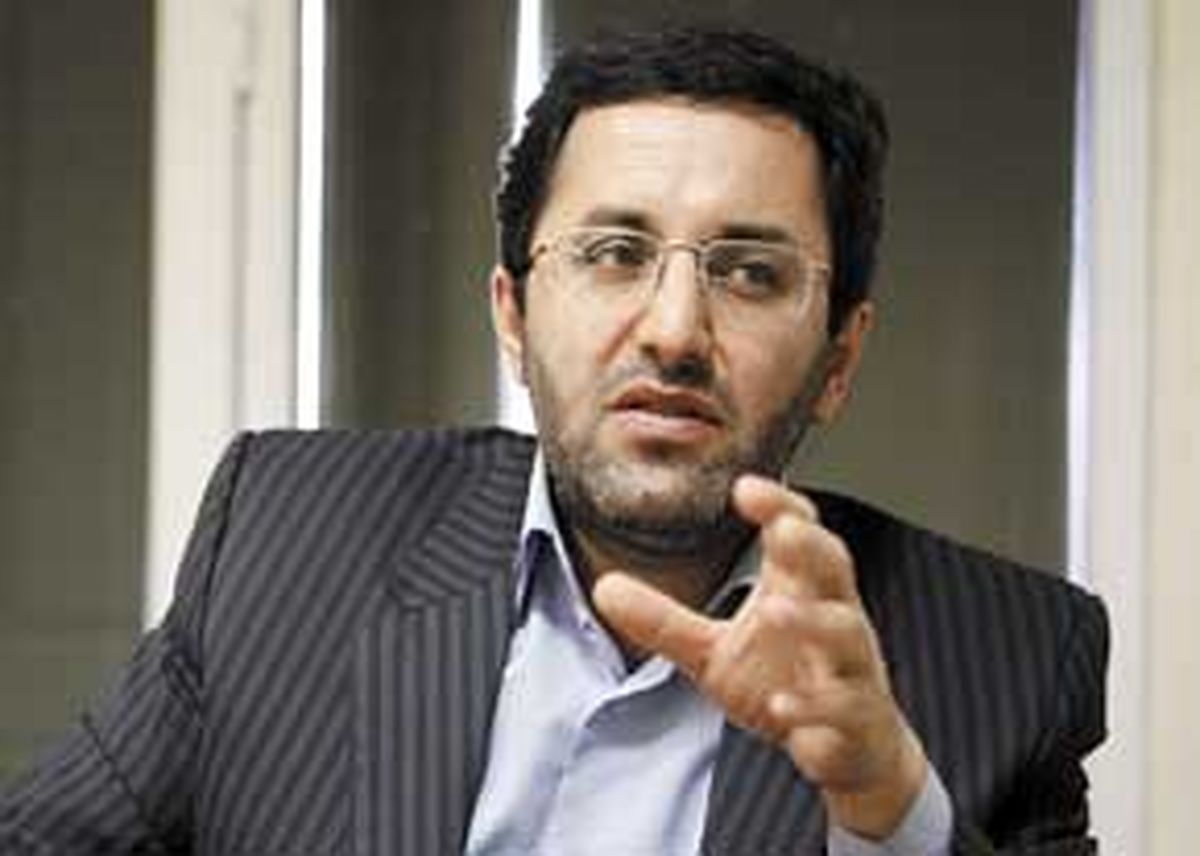 نامه رهبر معظم برای شناخت اسلام حقیقی و افشای حامیان تروریسم به جوانان غرب است