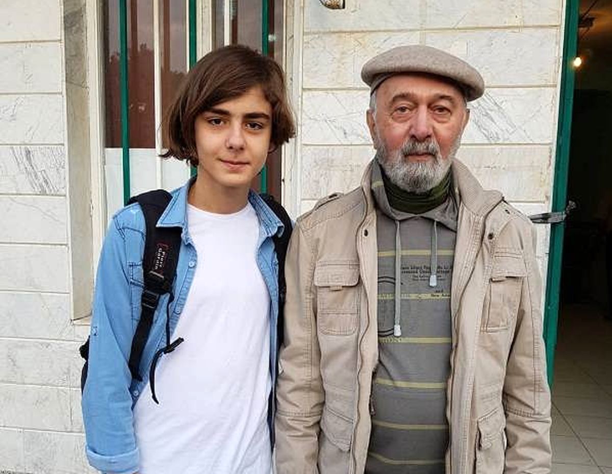 بازیگر‌ نقش مانی در سریال بچه مهندس ۲