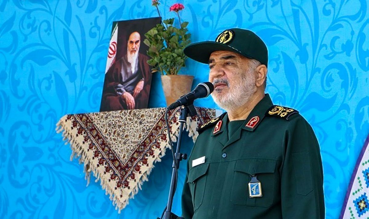 سرلشکر سلامی: فتنه اخیر را به گورستان ‌آمریکایی‌ها و اسرائیلی‌ها ‌تبدیل می‌کنیم