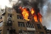 آشپزخانه ساختمان چهار طبقه در آتش سوخت