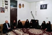 حضور قالیباف در منزل شهید مدافع امنیت سید روح الله عجمیان+تصاویر