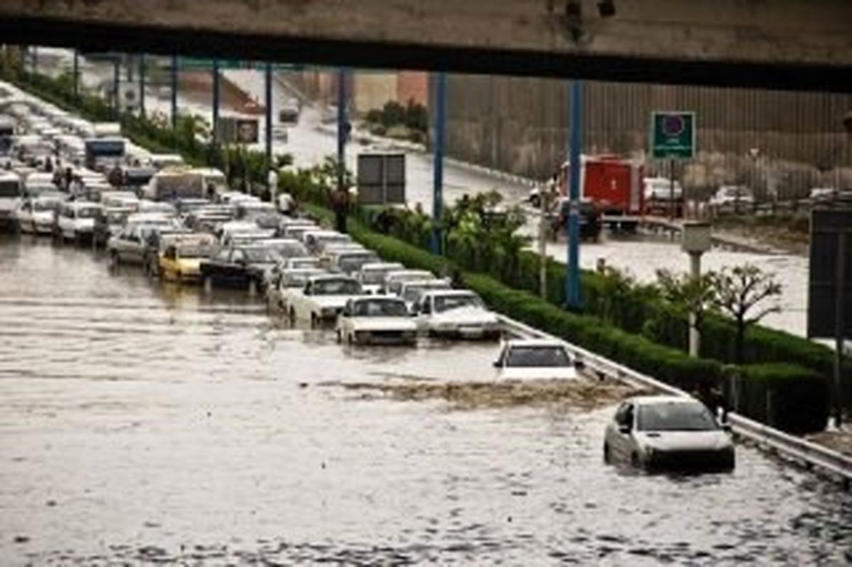 آخرین وضعیت امدادرسانی نیروهای هلال احمر در 23 فروردین