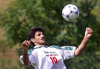 عکس| اشک‌های علی دایی در صفحه رسمی فیفا