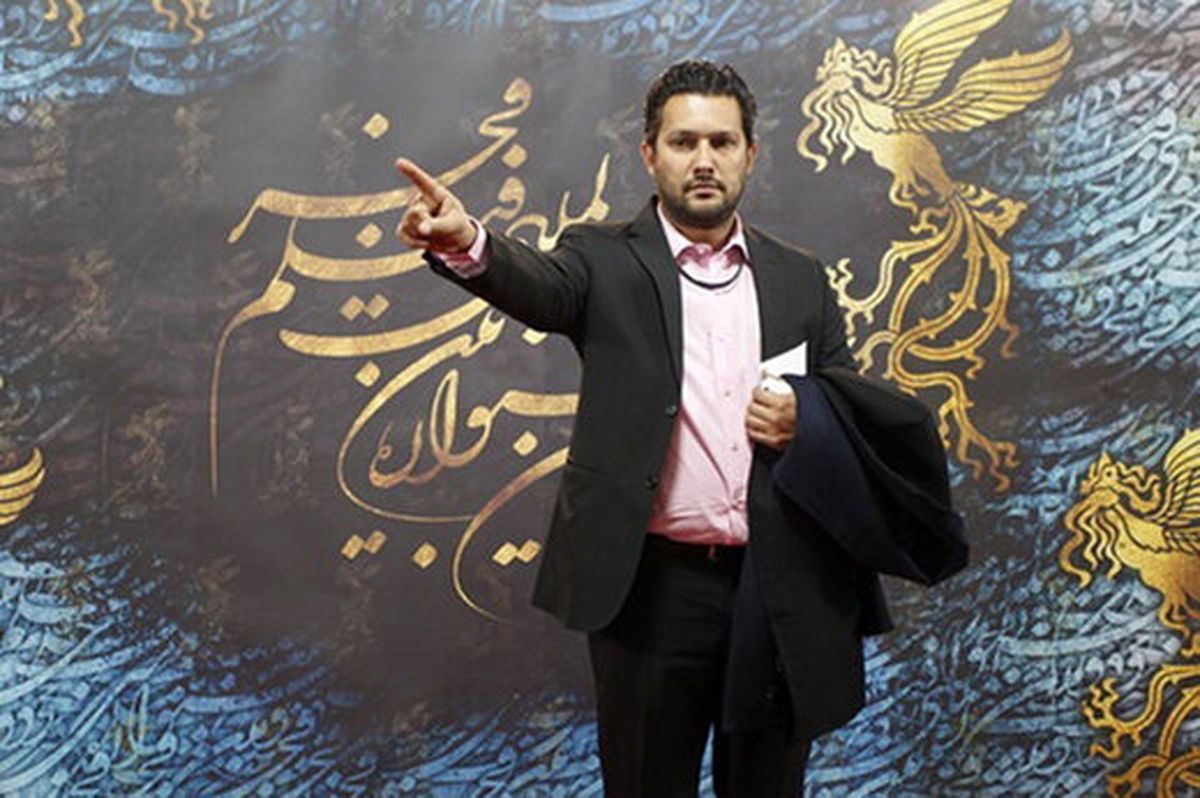 تغییر حال حامد بهداد در حین نوازندگی /عکس