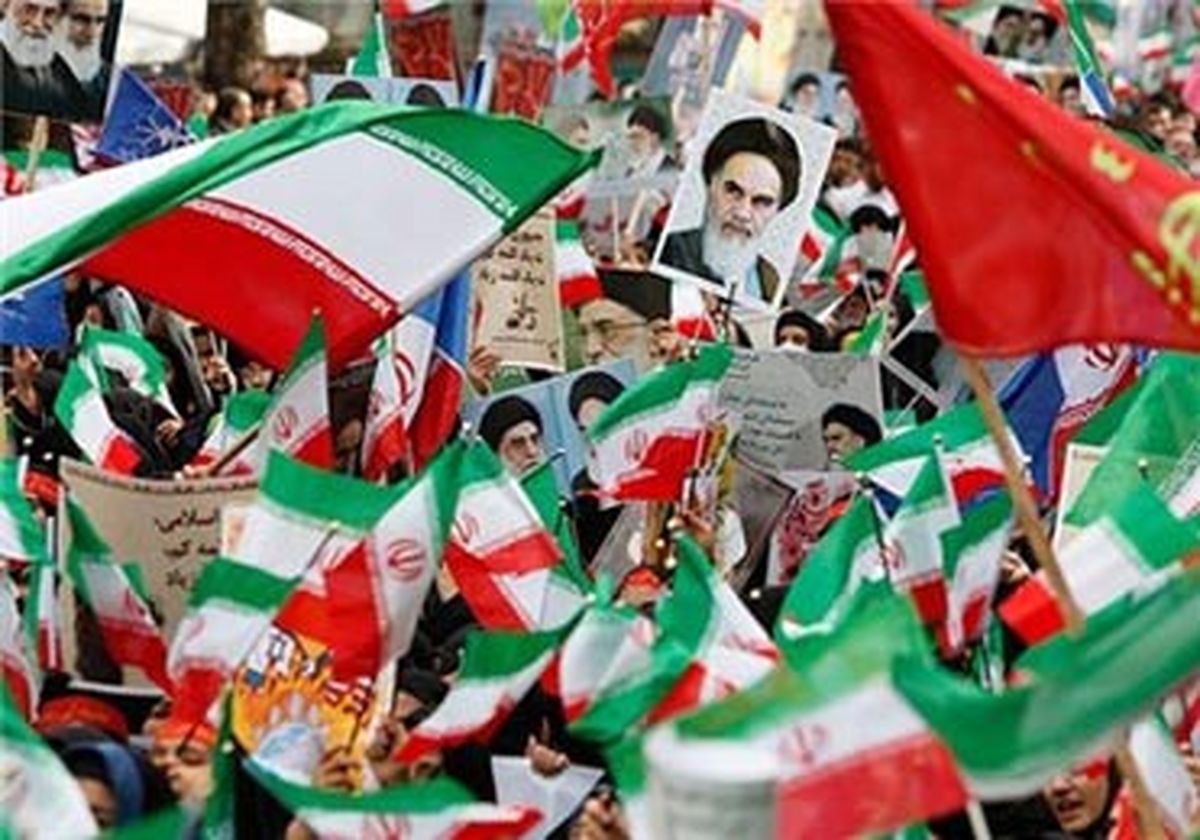 یک‌ میلیون و ۵۰۰ هزار دادرس و دانش‌آموز هلال‌احمری در راهپیمایی امروز