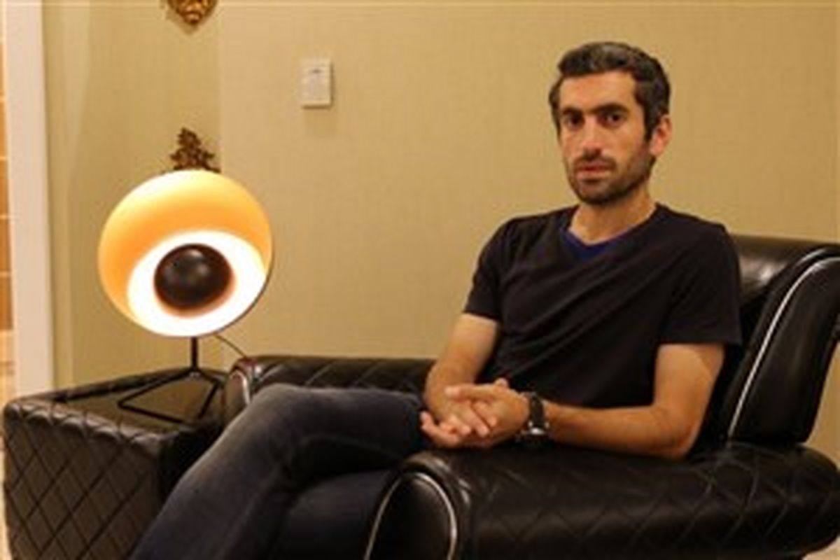 هشت شاکی استقلال در خانه بنشین و پول بگیر!