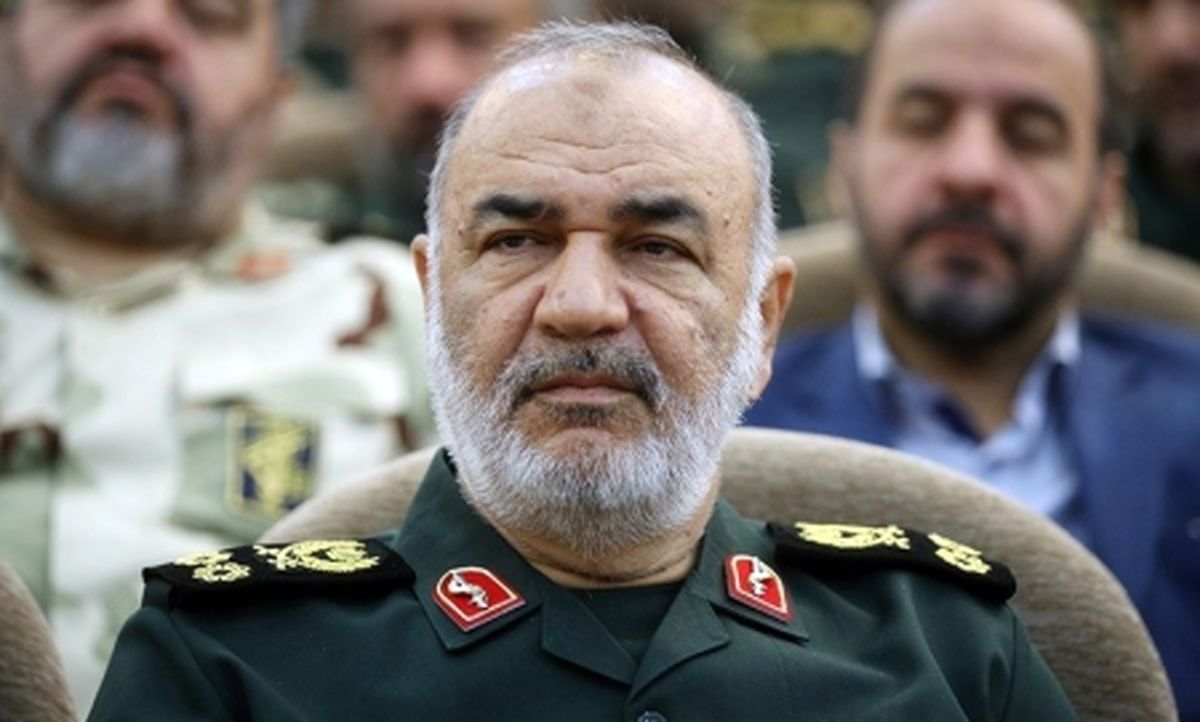 سرلشکر سلامی: انتقام خون حاج قاسم دیر یا زود گرفته خواهد شد