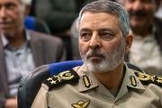 فرمانده کل ارتش از سازندگان جت ایرانی «یاسین» تشکر کرد