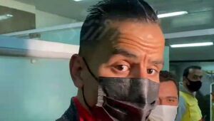 
واکنش تند دروازه بان پرسپولیس به انتقادات
