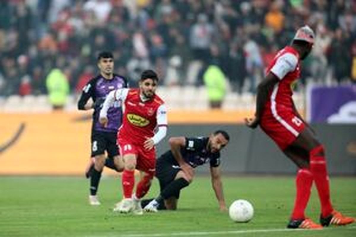 
اخبار دربی/ آخرین وضعیت بازیکن پرسپولیس برای دربی
