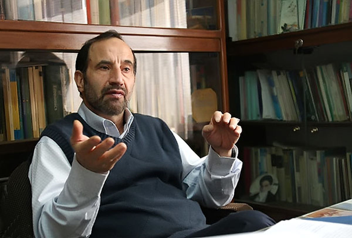 شعار نرخ رشد اقتصادی 8 درصد برپایه نفت افتخار ندارد/ علائمی که وابستگی دولت یازدهم به نفت را نشان می‌دهد