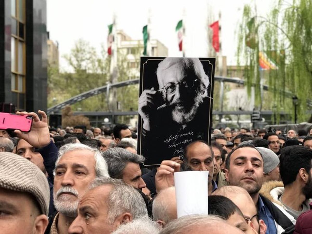 تصویری از آرامگاه ابدی «جمشید مشایخی»