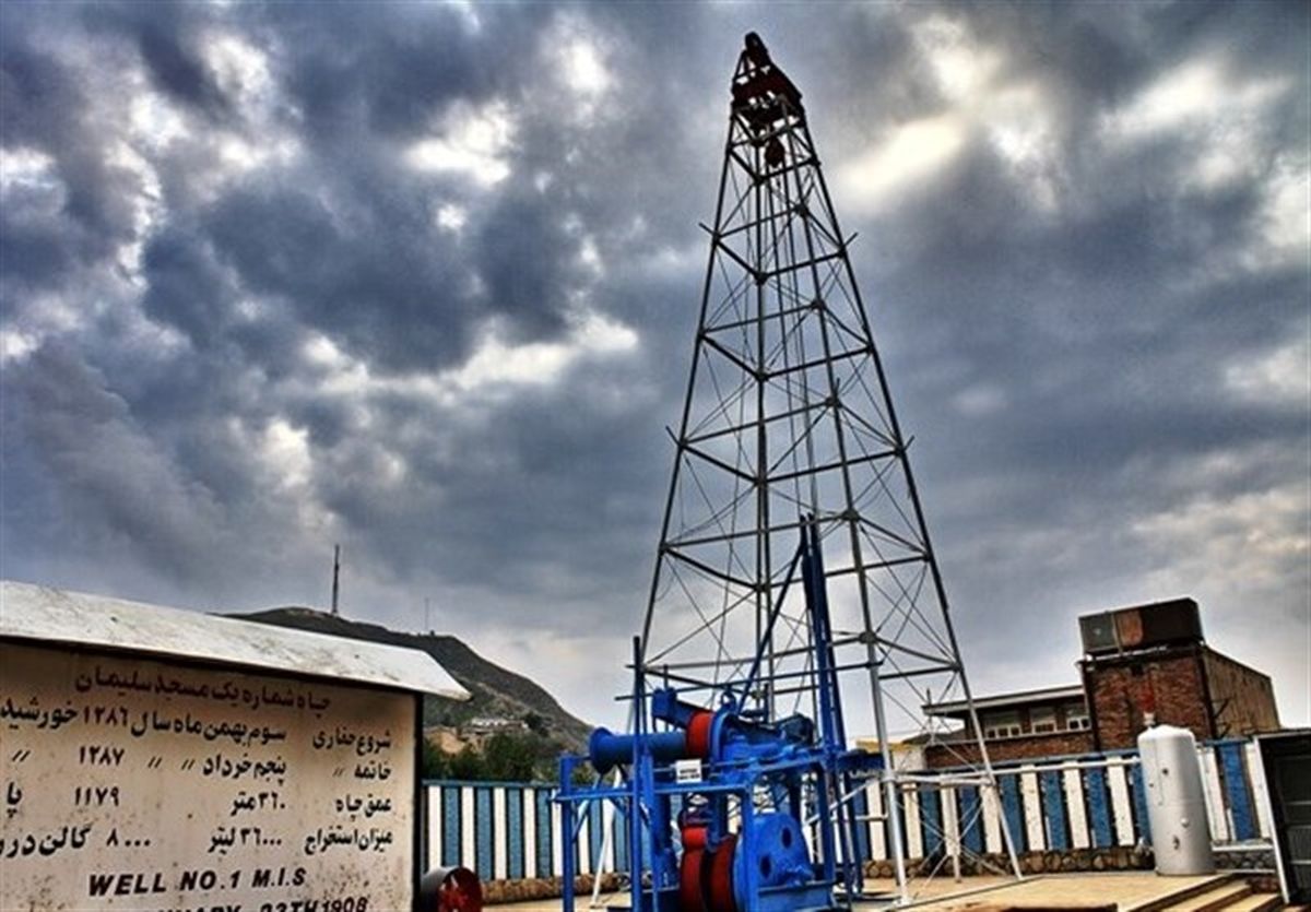 نشت گاز چاه ۹۹ میدان نفتی آغاجاری در خوزستان مهار شد 