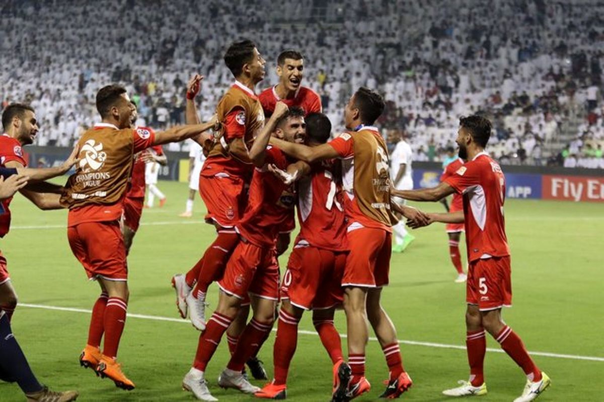 دو بازیکن پرسپولیس چشم سرمربی سابق را گرفت