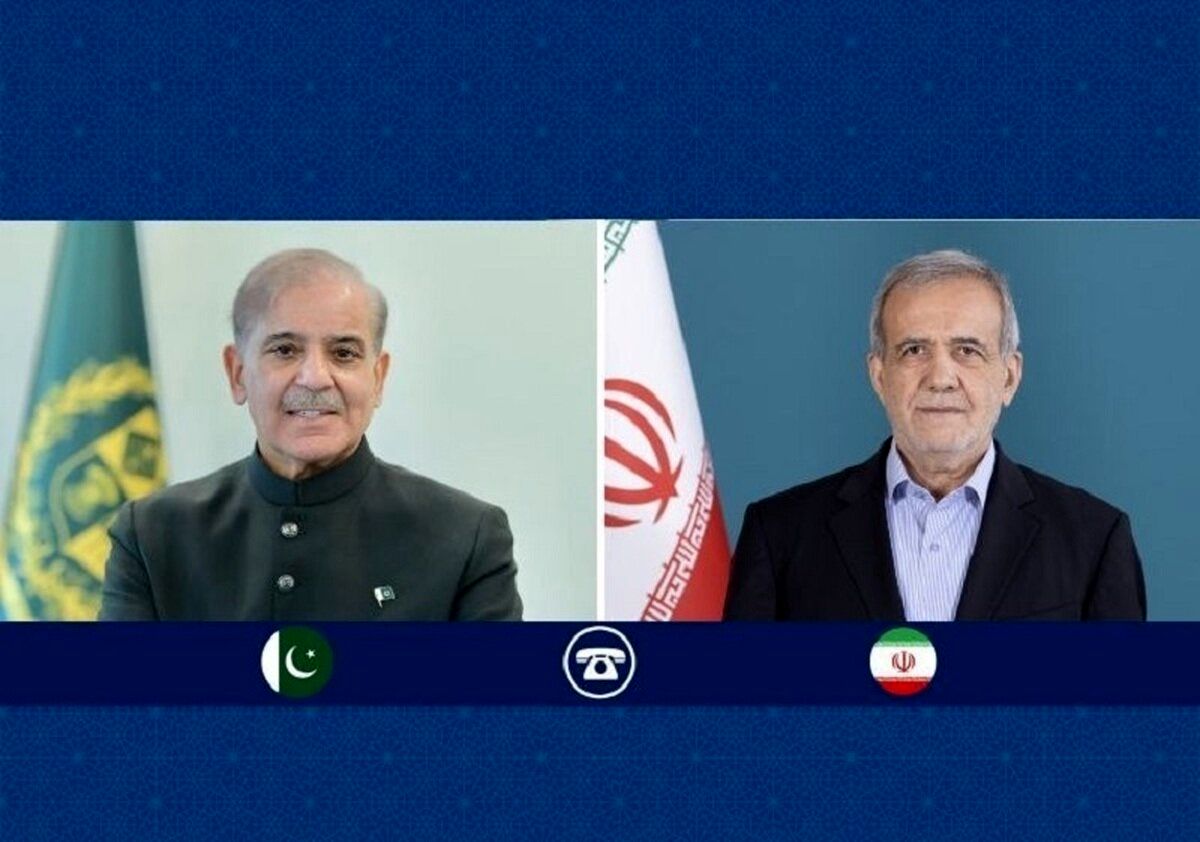  پزشکیان و شهباز شریف بر گسترش روابط تهران و اسلام‌آباد تأکید کردند