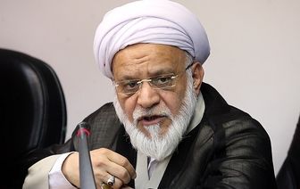 شورای پول و اعتبار به نفع شرکت‌های دولتی کار می‌کند