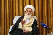واکنش آیتالله نوری همدانی به توهین نشریه فرانسوی به پیامبر(ص)