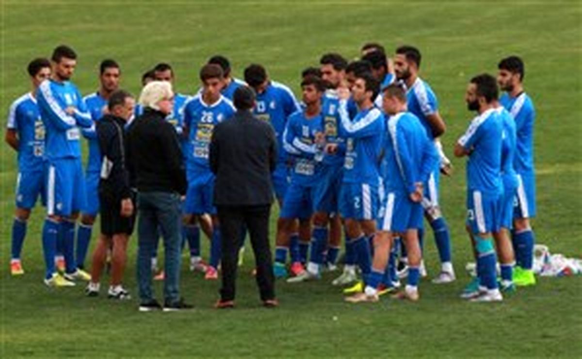 شفر مشکل وینگرهای استقلال را حل کرد 