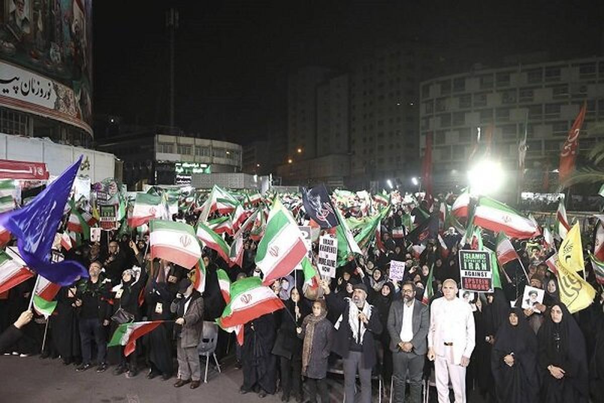 ساعت پرواز پهپادها امشب در میدان ولیعصر(عج)+ جزییات
