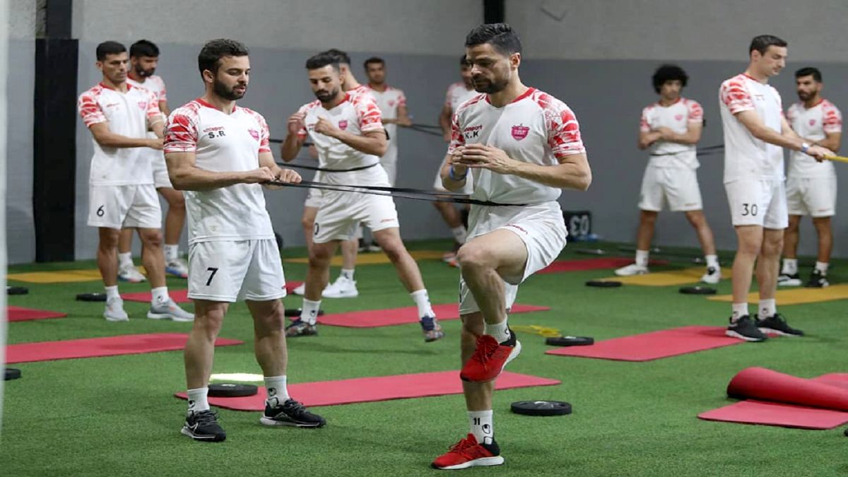 برگزاری تمرین نوبت صبح پرسپولیس در سالن وزنه
