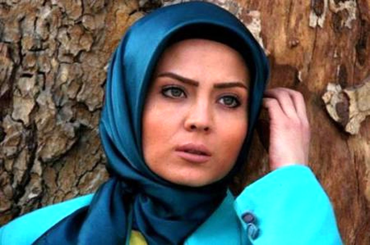 تیپ خانم و آقای بازیگر مشهور لب دریا/عکس