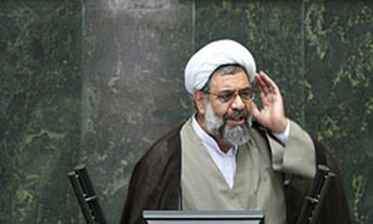 خودم و پسرم کاندیدای مجلس ‌می‌شویم