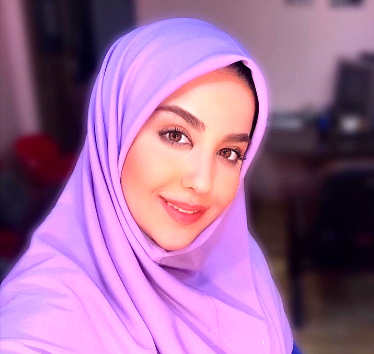 ماسک زدن به سبک «نسیم خوشنودی»/ عکس
