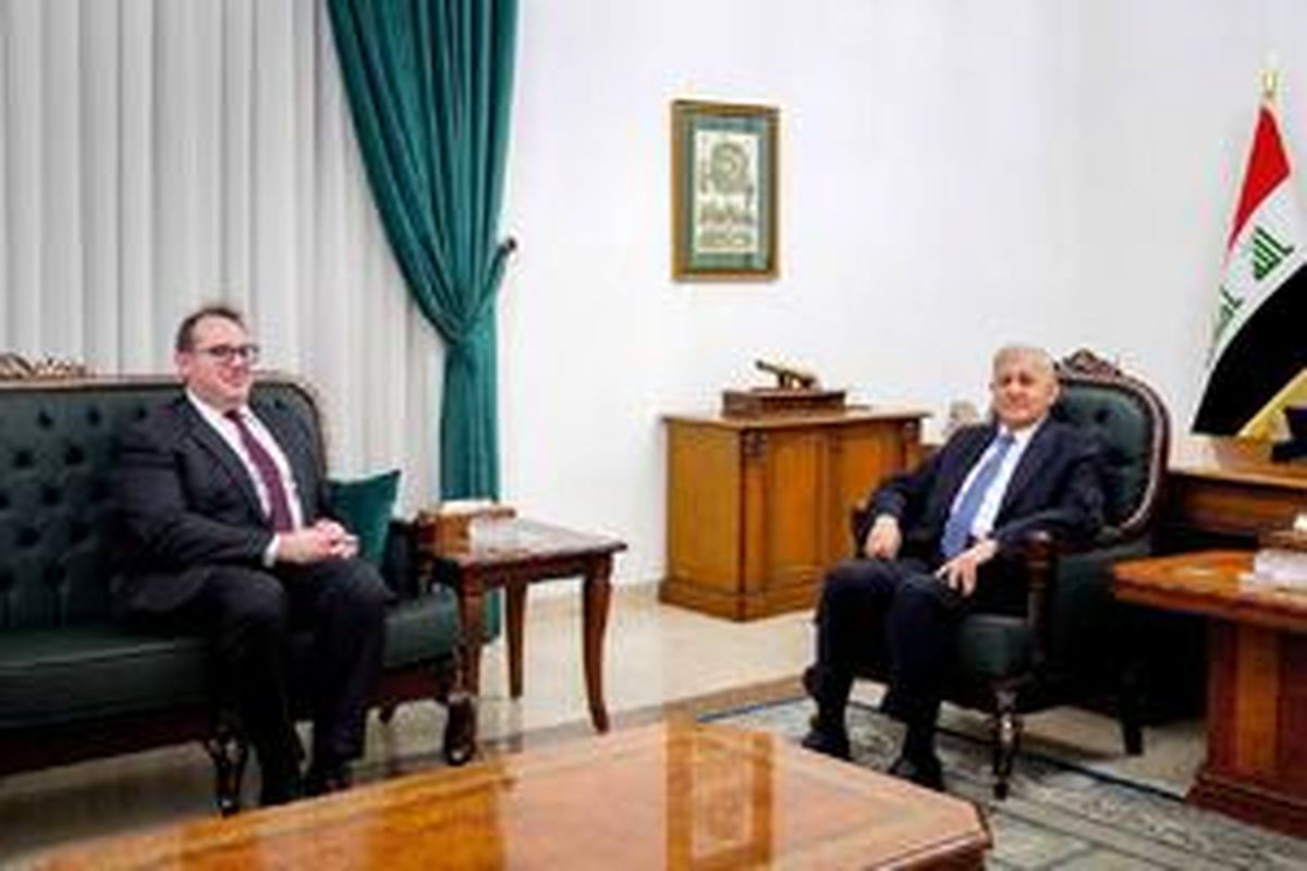 
دیدار رئیس جمهور عراق و کاردار سفارت آمریکا در بغداد
