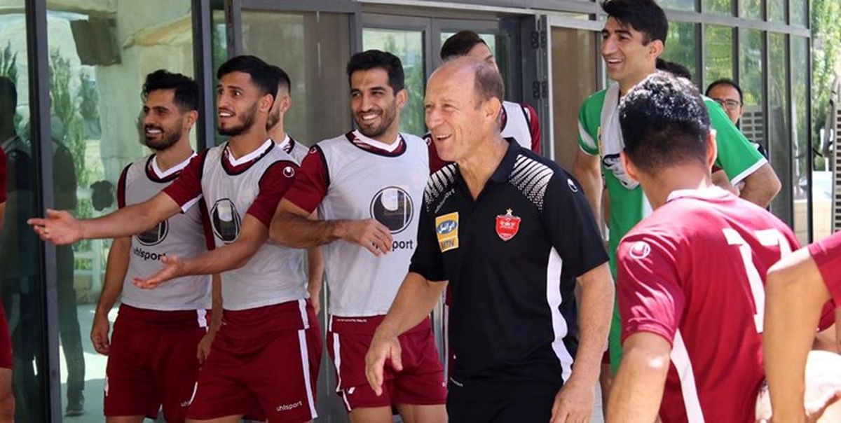 آلودگی هوا تمرین پرسپولیس را تعطیل کرد