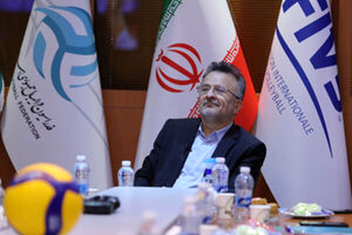 داورزنی: آینده درخشانی در انتظار والیبال ایران است
