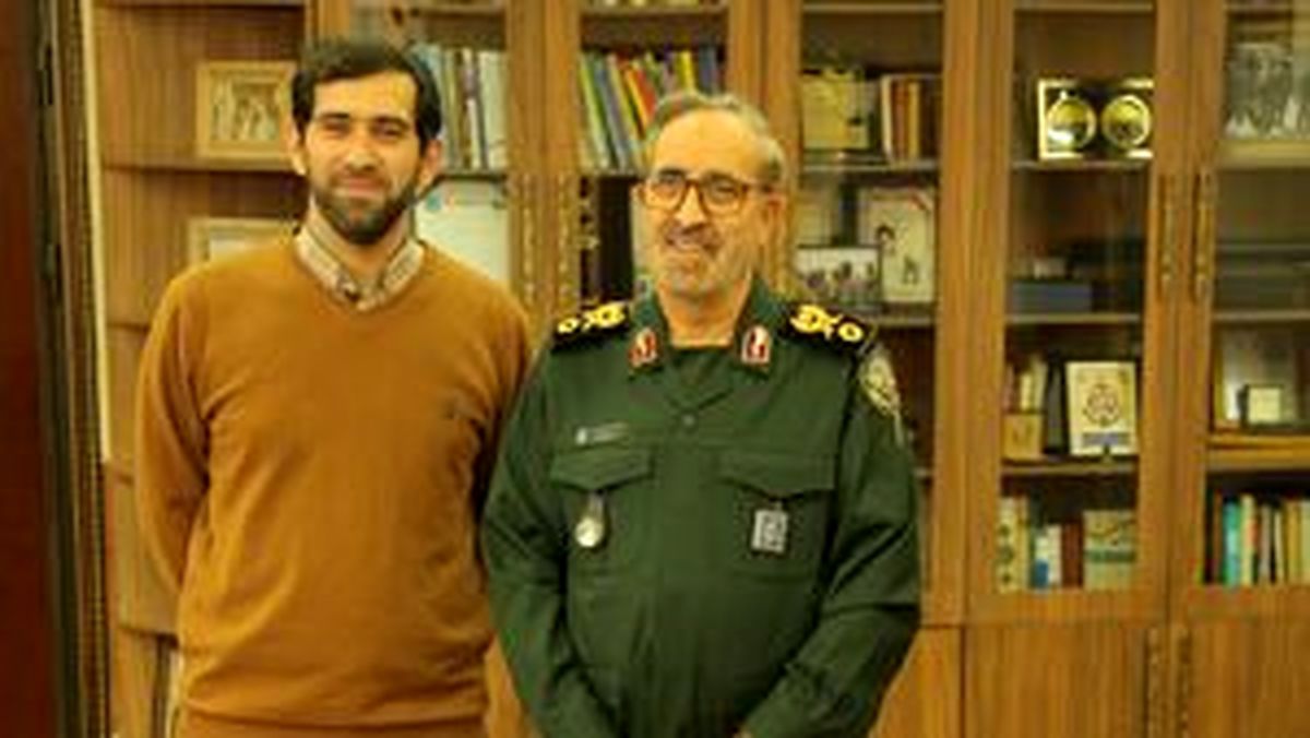 ماجرای پیشنهاد شغلی به یک آقازاده
