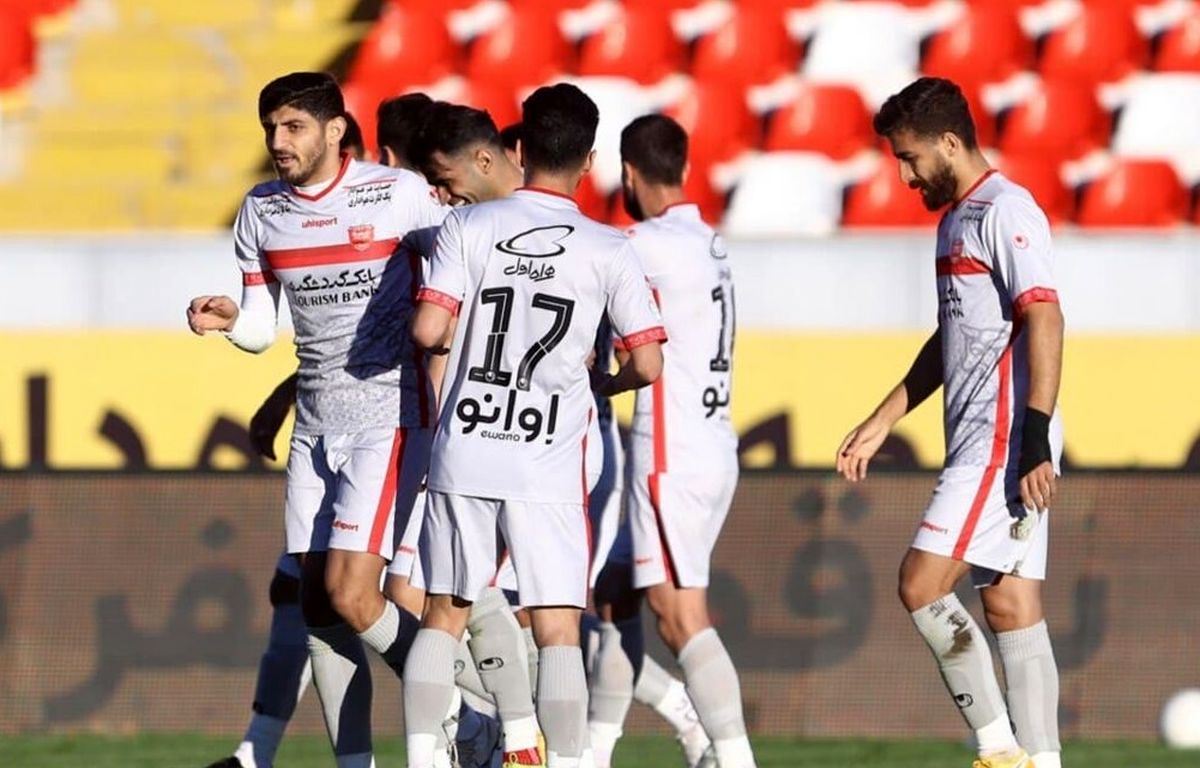ساعت بازی‌های پرسپولیس و استقلال تغییر کرد