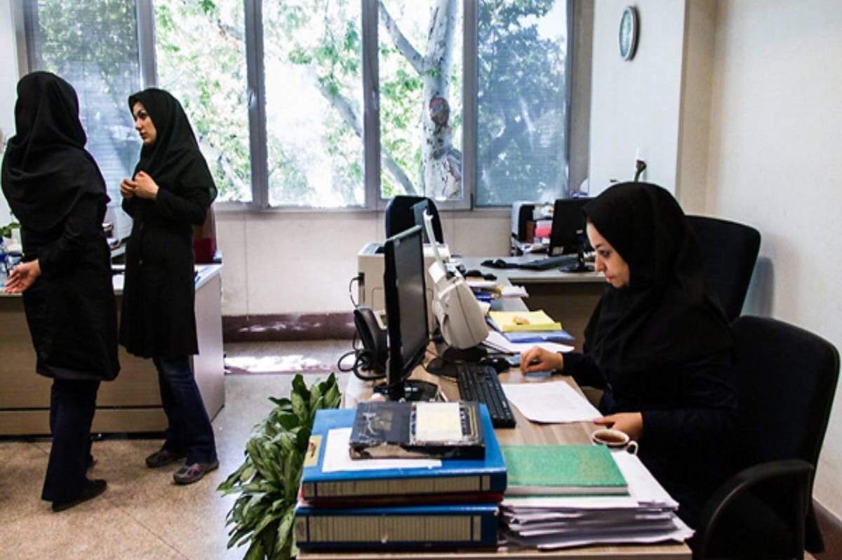 افزایش 40 درصدی حقوق کارمندان و بازنشستگان دولت قطعی شد
