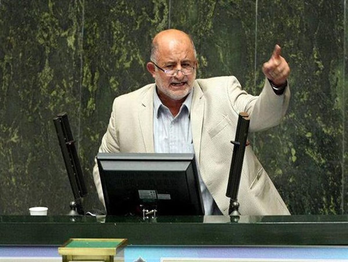 قاضی‌پور: شورای عالی کار دستمزد کارگران را تعیین کند