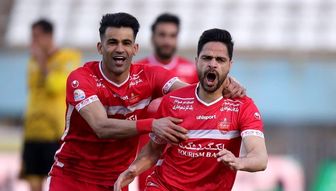 چرا هافبک دفاعی پرسپولیس مثل یک مهاجم حرفه‌ای گل می‌زند؟
