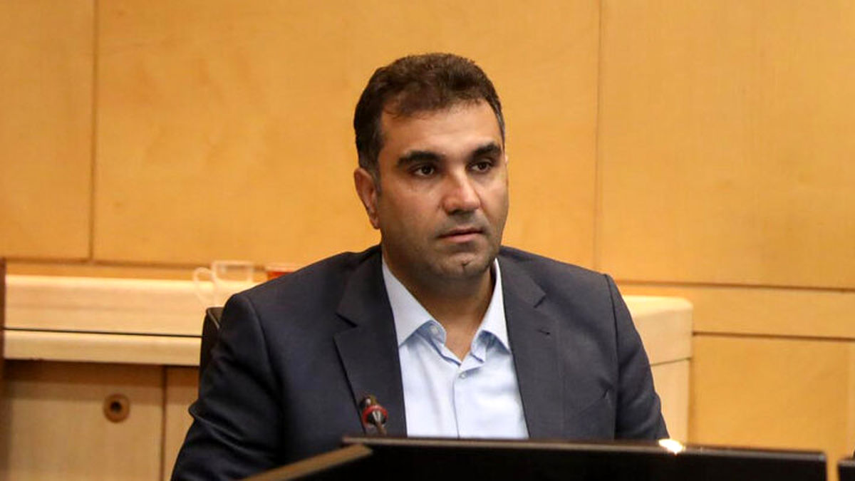 انحصار، ریشه گرانی و ناایمنی خودروهای داخلی است/تنها راه نجات بازار خودرو، رقابتی شدن است