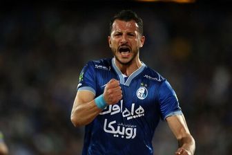 پاداش فرهاد مجیدی به گلزن محبوب استقلال