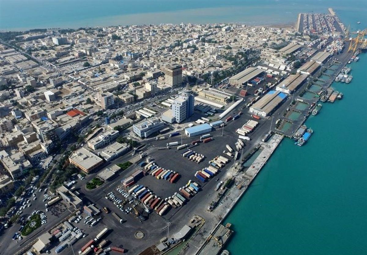 پهلوگیری کشتی‌های تجاری در بندر بوشهر تا ۵۰ هزار تن افزایش می‌یابد 