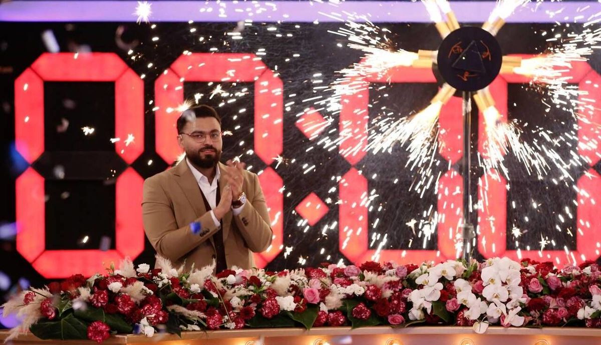 توضیحات مجری تحویل سال درباره حاشیه‌های «پنج ستاره»
