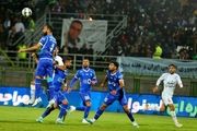 اخراج یک پرسپولیسی مقابل استقلال؟/ نظر کارشناس داوری روی صحنه مشکوک!
